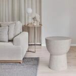 Artekko Solid Λευκό Βοηθητικό Τραπέζι από Terrazzo (40x40x50)cm