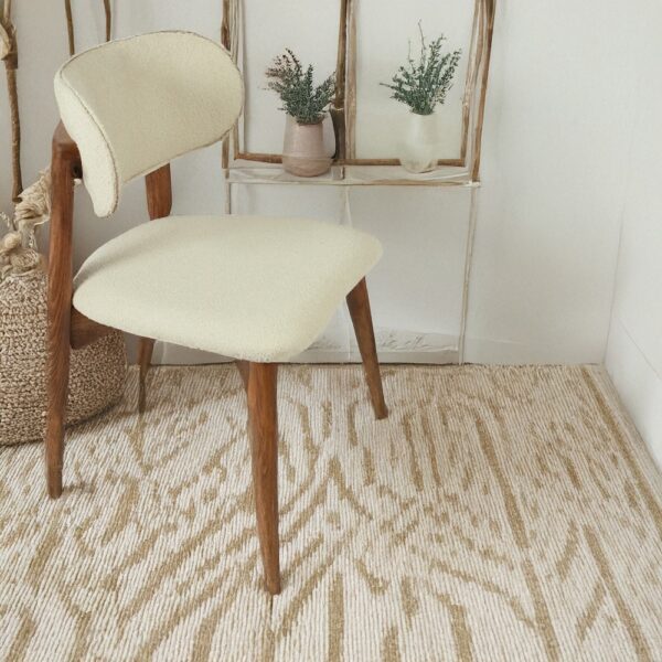 BOMONTI CHAIR WALNUT LIGHT LEGS MAZZ FABRIC SALONA V 24