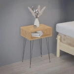 Κομοδίνο Naida  σε oak απόχρωση -μαύρα μεταλλικά πόδια 40x30x59εκ