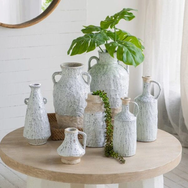 Artekko Bard Λευκό Διακοσμητικό Βάζο από Τερακότα με Μπεζ Λεπτομέρειες (22x22x40)cm