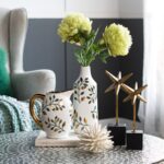 Artekko Trophy Χρυσό Μεταλλικό Επιτραπέζιο Διακοσμητικό σε Μαύρη Βάση (7x7x28.5)cm