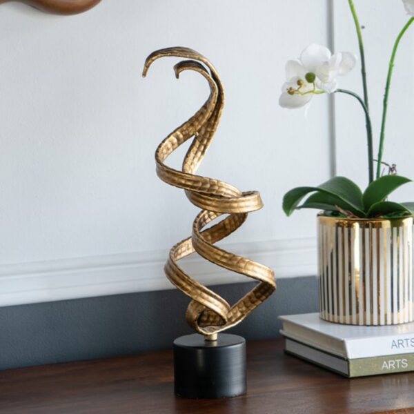 Artekko Trophy Χρυσό Μεταλλικό Επιτραπέζιο Διακοσμητικό (13x9x42)cm