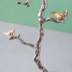 Artekko Branch Ασημί Μεταλλικό Βοηθητικό Τραπέζι με Χρυσές Λεπτομέρειες (43x43x71)cm