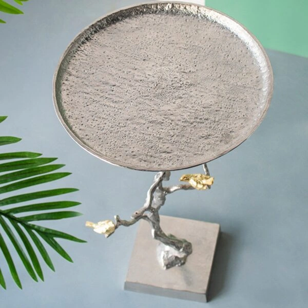 Artekko Branch Ασημί Μεταλλικό Βοηθητικό Τραπέζι με Χρυσές Λεπτομέρειες (43x43x71)cm