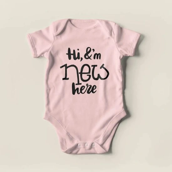 Βρεφικό φορμάκι με σχέδιο New Here