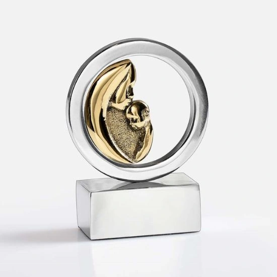 Μητρότητα σε κύκλο και βάση αλουμινίου