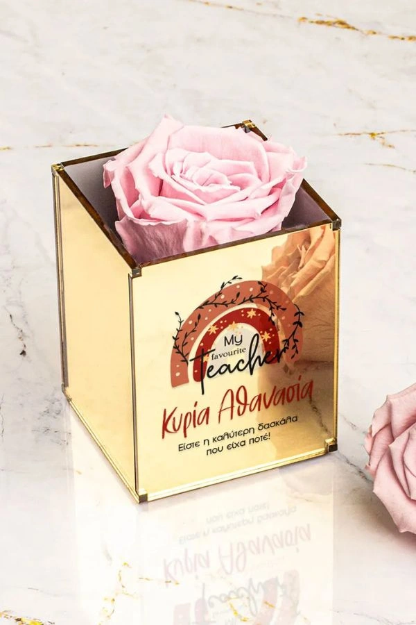 Ροζ Τριαντάφυλλο με Αφιέρωση