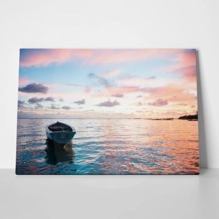 Πινακας σε καμβά FISHERMAN'S BOAT DURING SUNRISE - Βαρκες και Καραβια