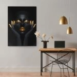 Πινακας σε καμβά WOMAN WITH GOLD PAINT 2