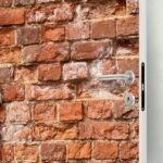 Αυτοκολλητο Πορτας WALL