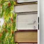 Αυτοκολλητο Πορτας STACK OF BOOKS