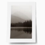 Πόστερ FOGGY MOUNTAIN LAKE