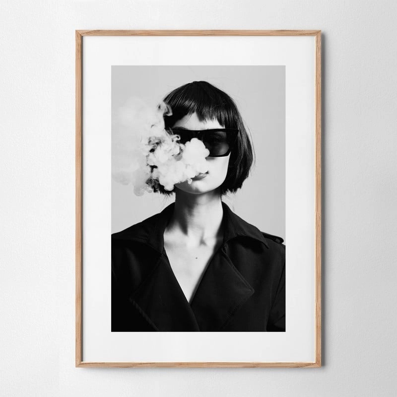 Πόστερ PORTRAIT OF WOMAN SMOKING