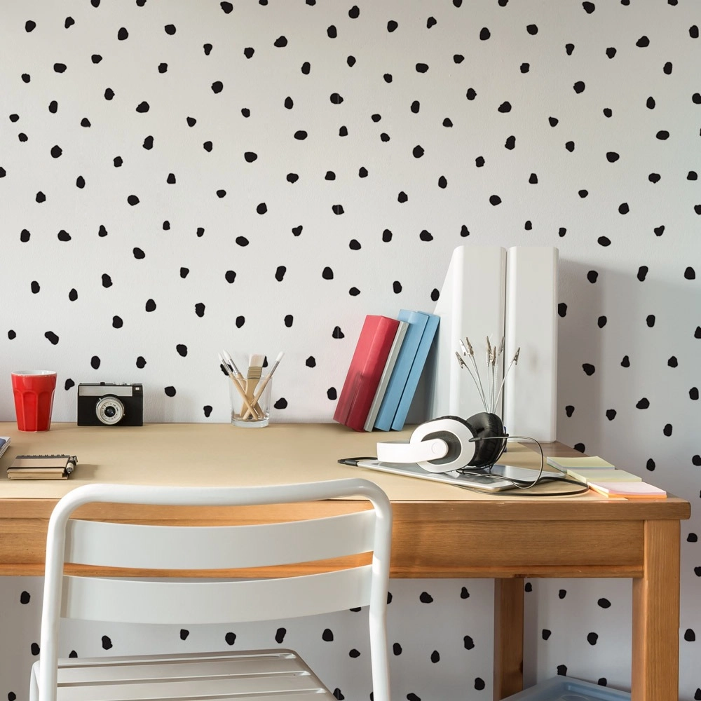 Αυτοκόλλητη Ταπετσαρία τοίχου BLACK DOTS