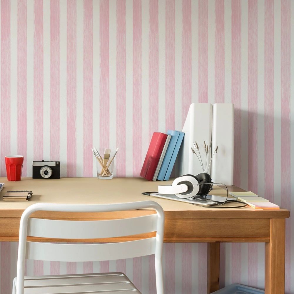 Αυτοκόλλητη Ταπετσαρία τοίχου PINK WATERCOLOR VERTICAL STRIPES