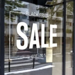 Αυτοκολλητο Εκπτωσεων BLACK FRIDAY BOX