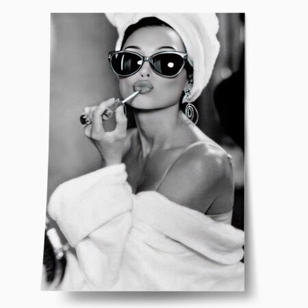 Πόστερ AUDREY HEPBURN LIPSTICK - Πορτραιτα - Φιγουρες Sticky 1