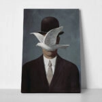 Πινακας σε καμβά MAGRITTE - MAN IN A BOWLER HAT
