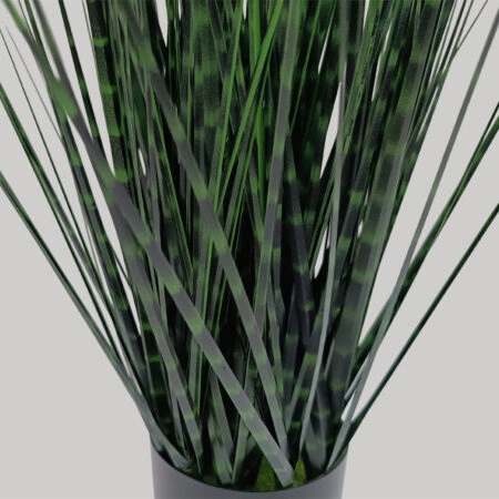 DARK PURE GRASS ΦΥΤΟ ΤΕΧΝΗΤΟ ΣΕ ΓΛΑΣΤΡΑ 90cm PVC ΠΡΑΣΙΝΟ ΣΚΟΥΡΟ -  Sticky 2