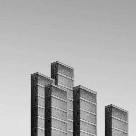 Πίνακας σε Καμβά BLACK AND WHITE ARCHITECTURAL CONCRETE APARTMENT BUILDING - Πολεις και Αρχιτεκτονικη Sticky 5