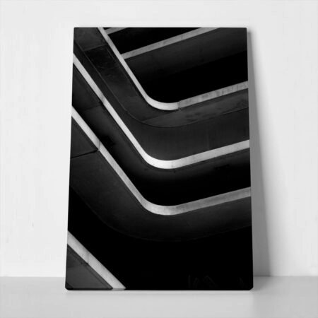 Πίνακας σε Καμβά BLACK AND WHITE ARCHITECTURAL CONCRETE PARKING STRUCTURE