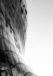 Πίνακας σε Καμβά BLACK AND WHITE ARCHITECTURAL CURVED GLASS BUILDING