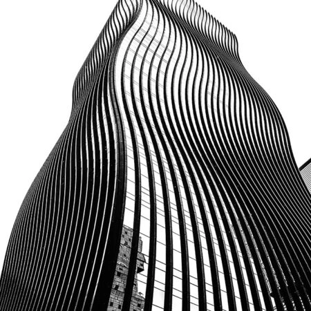 Πίνακας σε Καμβά BLACK AND WHITE ARCHITECTURAL CURVY TOWER - Πολεις και Αρχιτεκτονικη Sticky 5
