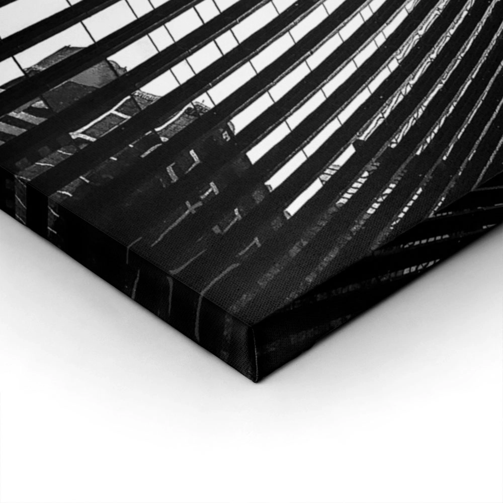 Πίνακας σε Καμβά BLACK AND WHITE ARCHITECTURAL CURVY TOWER