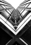 Πίνακας σε Καμβά BLACK AND WHITE ARCHITECTURAL GEOMETRIC SKYSCRAPER