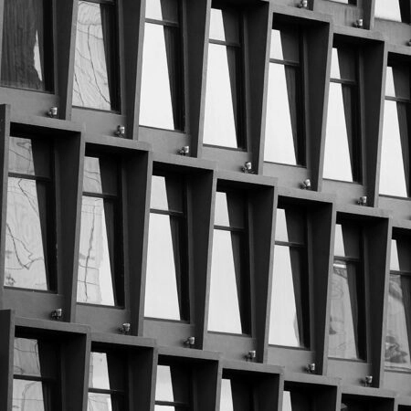 Πίνακας σε Καμβά BLACK AND WHITE ARCHITECTURAL GEOMETRIC SUNSHADES - Πολεις και Αρχιτεκτονικη Sticky 5