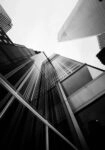 Πίνακας σε Καμβά BLACK AND WHITE ARCHITECTURAL GLASS SKYSCRAPERS