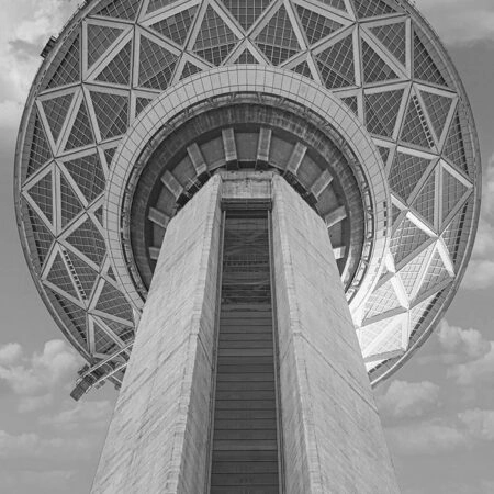 Πίνακας σε Καμβά BLACK AND WHITE ARCHITECTURAL LOW ANGLE TOWER - Πολεις και Αρχιτεκτονικη Sticky 5
