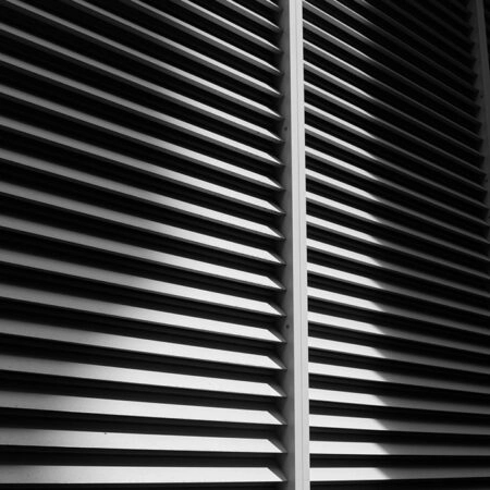 Πίνακας σε Καμβά BLACK AND WHITE ARCHITECTURAL METALLIC PANELS - Πολεις και Αρχιτεκτονικη Sticky 5