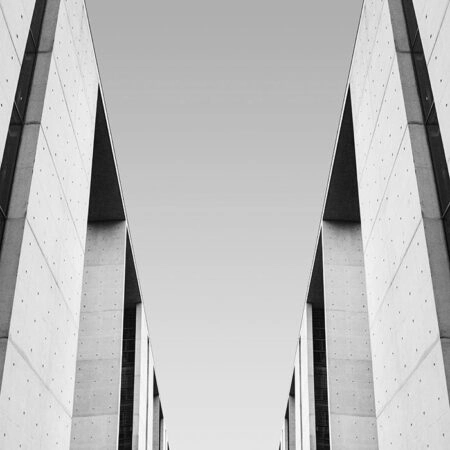 Πίνακας σε Καμβά BLACK AND WHITE ARCHITECTURAL MINIMALIST CONCRETE BLOCKS - Πολεις και Αρχιτεκτονικη Sticky 5