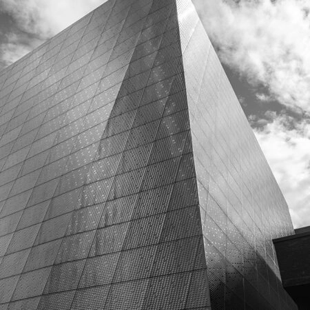 Πίνακας σε Καμβά BLACK AND WHITE ARCHITECTURAL MODERN TOWER - Πολεις και Αρχιτεκτονικη Sticky 5
