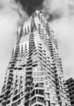 Πίνακας σε Καμβά BLACK AND WHITE ARCHITECTURAL RIPPLED FACADE