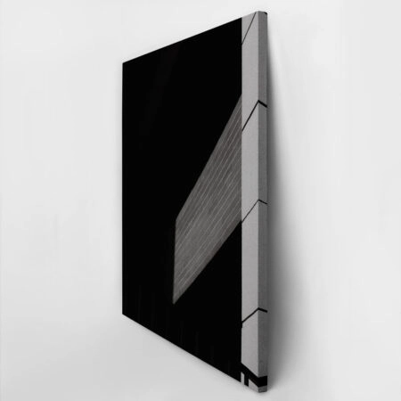 Πίνακας σε Καμβά BLACK AND WHITE ARCHITECTURAL SHADOWED BUILDING - Πολεις και Αρχιτεκτονικη Sticky 2