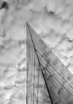 Πίνακας σε Καμβά BLACK AND WHITE ARCHITECTURAL SHARP CORNER CLOUDS