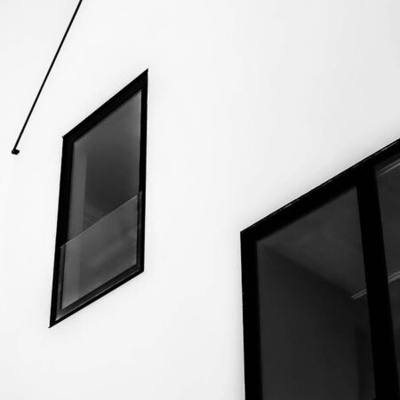 Πίνακας σε Καμβά BLACK AND WHITE ARCHITECTURAL SKYLIGHT 2 - Πολεις και Αρχιτεκτονικη Sticky 5