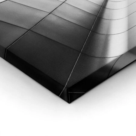 BLACK-AND-WHITE-ARCHITECTURAL-SKYSCRAPERS-7