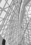 Πίνακας σε Καμβά BLACK AND WHITE ARCHITECTURAL STEEL AND GLASS ROOF
