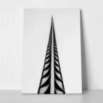 Πίνακας σε Καμβά BLACK AND WHITE ARCHITECTURAL STEEL SPIRE