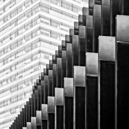 Πίνακας σε Καμβά BLACK AND WHITE ARCHITECTURAL STRUCTURAL COLUMNS - Πολεις και Αρχιτεκτονικη Sticky 5