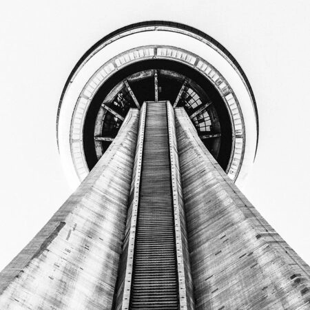 Πίνακας σε Καμβά BLACK AND WHITE ARCHITECTURAL TOWER VANTAGE POINT - Πολεις και Αρχιτεκτονικη Sticky 5