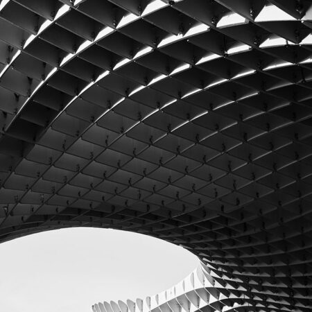 Πίνακας σε Καμβά BLACK AND WHITE ARCHITECTURAL WOODEN STRUCTURE - Πολεις και Αρχιτεκτονικη Sticky 5