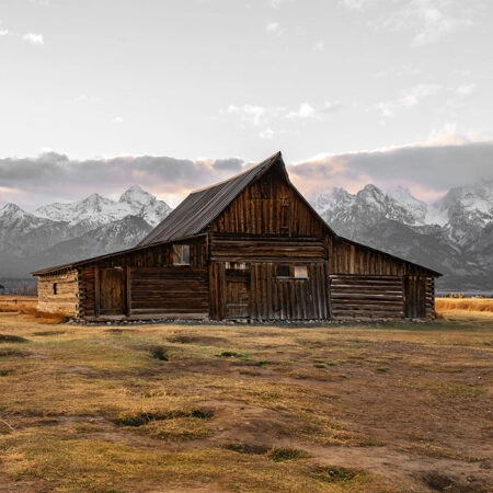 Πίνακας σε Καμβά RUSTIC FARMHOUSE BARN 15 -  Sticky 5