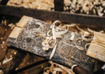 Πίνακας σε Καμβά RUSTIC FARMHOUSE CHIPPED WOOD