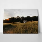 Πίνακας σε Καμβά RUSTIC FARMHOUSE FIELD CABIN 2