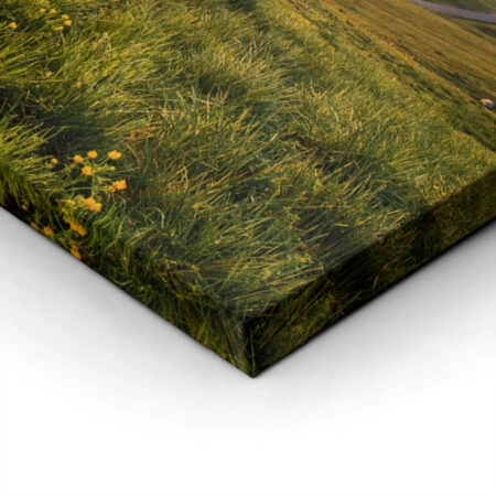 Πίνακας σε Καμβά RUSTIC FARMHOUSE HILL -  Sticky 1
