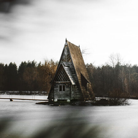 Πίνακας σε Καμβά RUSTIC FARMHOUSE LAKE CABIN -  Sticky 5